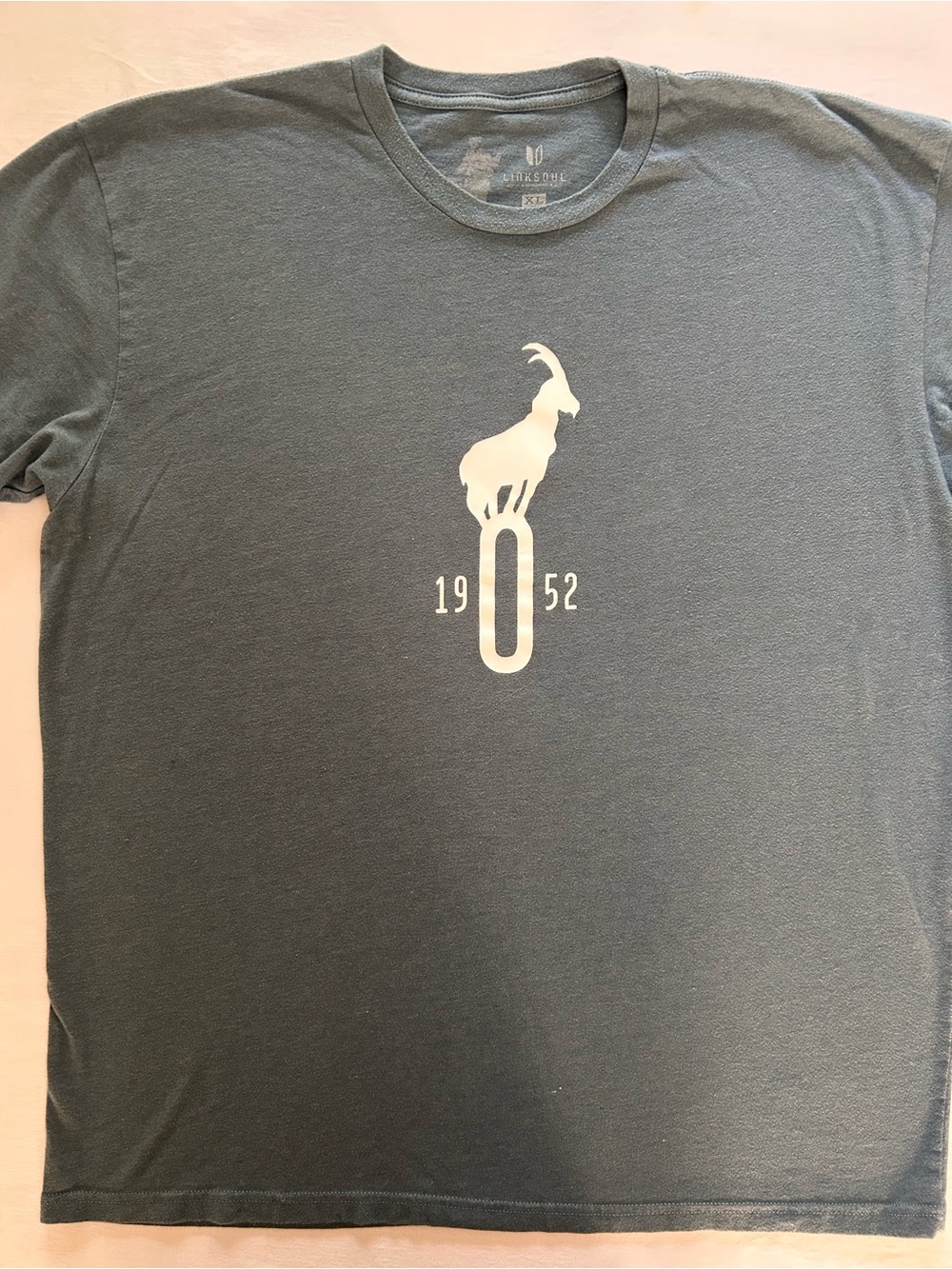 Linksoul XL Goat 1952 Graphic Tee Gray Golf Lifestyle T Shirt - Picture 2 of 8